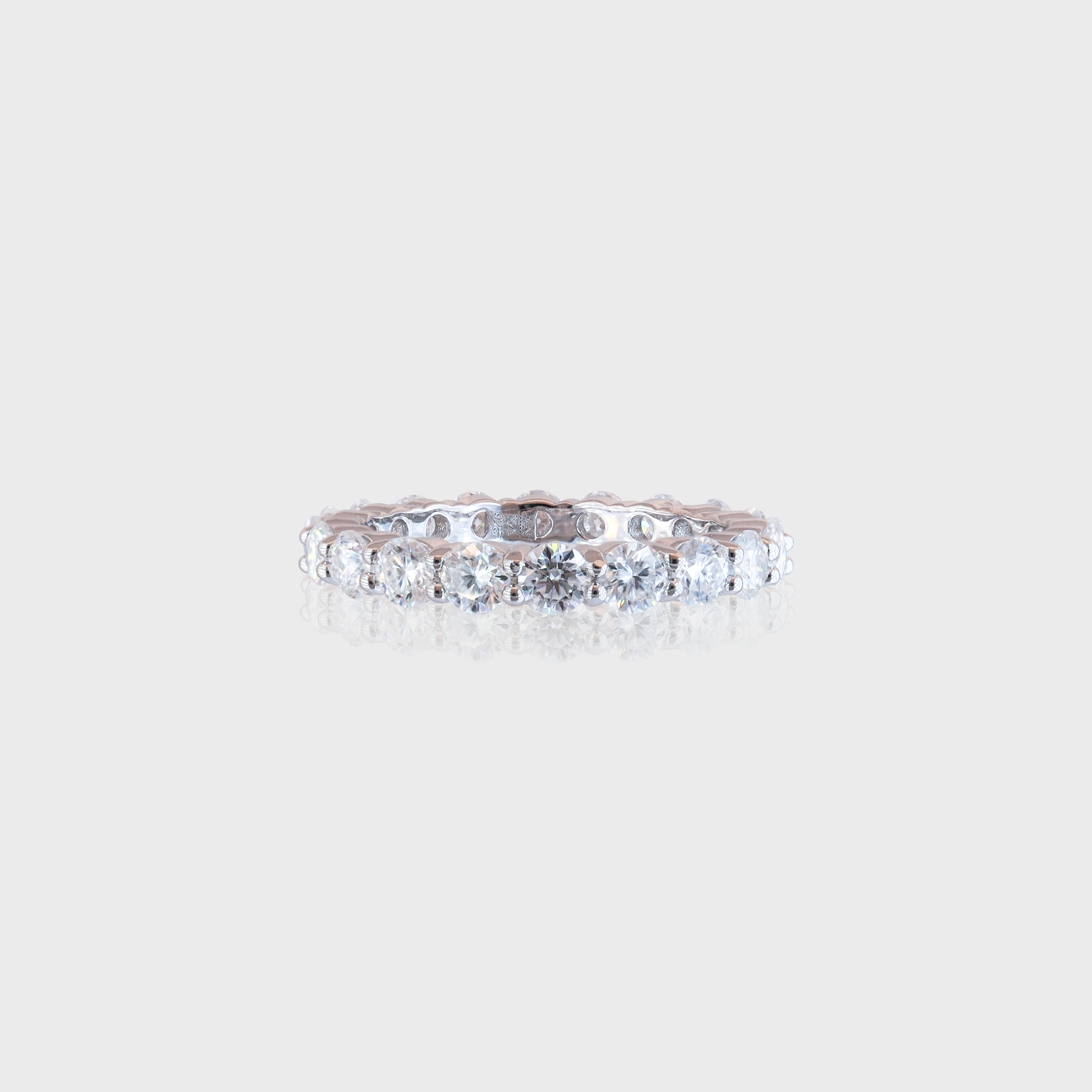 - The Chic Moissanite Ring -