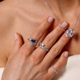 - The Glamour Moissanite Ring -